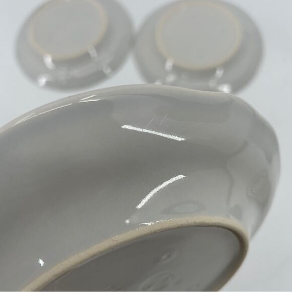 ~Pfaltzgraff Vintage Blue Rose Pattern Creamer Pitcher and Plate Set - Picture 7 of 10